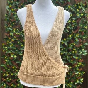 Dee Elly Two Tone Faux Wrap Knit Sweater Tank Small Camel Cream Tie Waist
